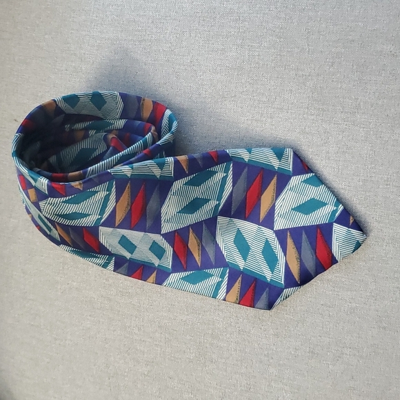 Oleg Cassini Tie - Picture 3 of 9